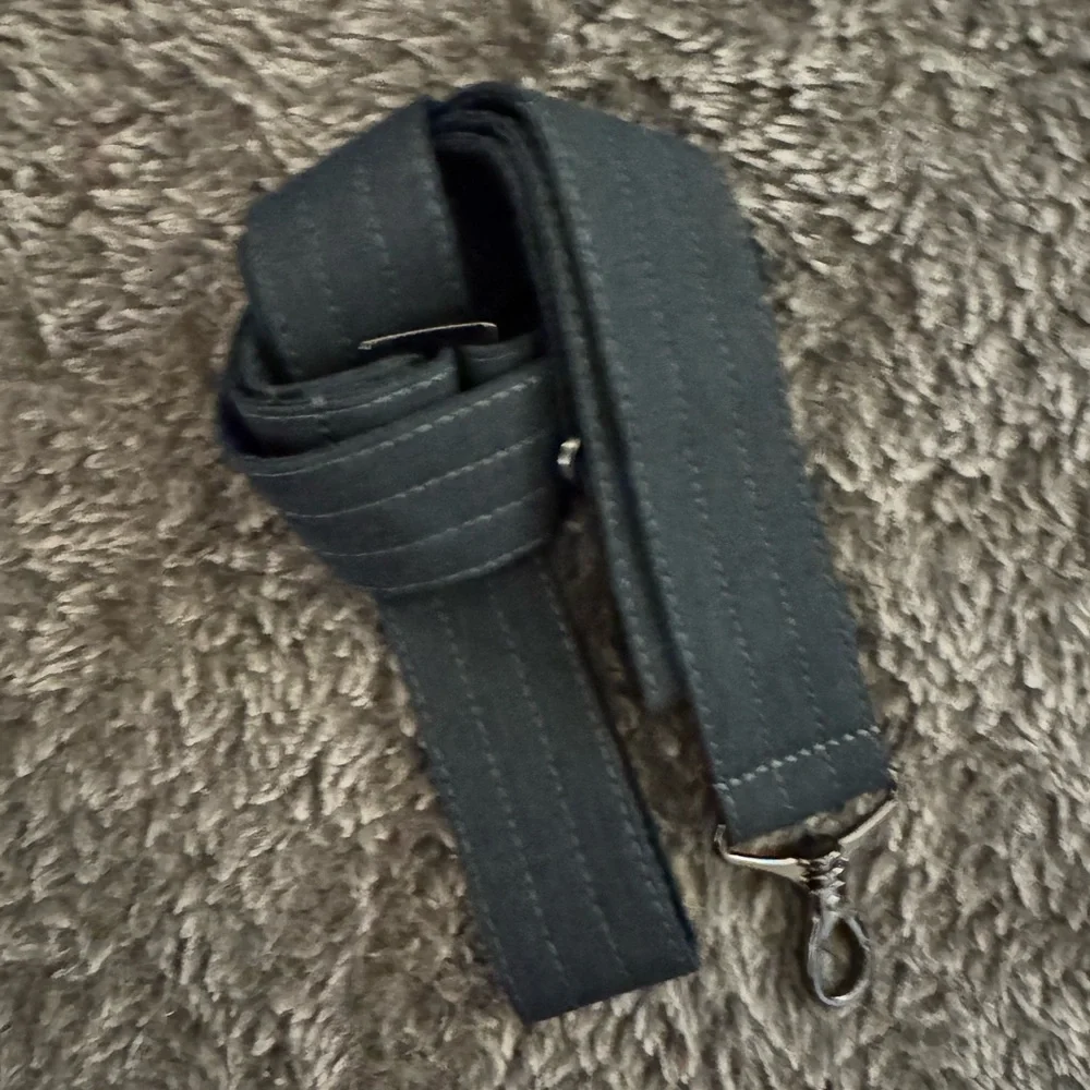 LUG Dory Mini Navy Quilted Crossbody Bag
